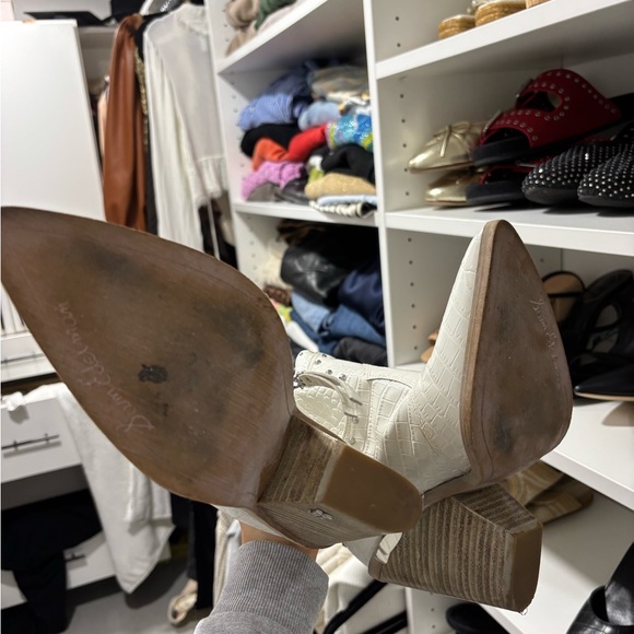 Sam Edelman White Ankle Boots - Picture 5 of 6